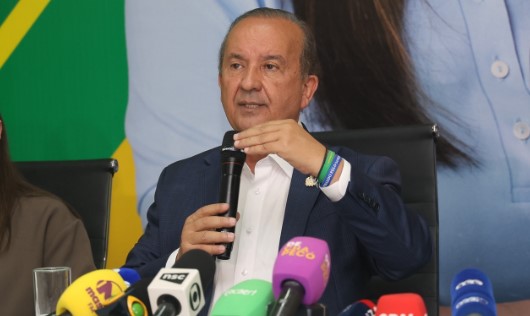 “Agora é olhar para frente": Jorginho diz que planeja SC para os próximos 30 anos