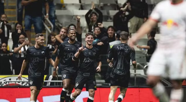 Atlético-MG dá fim a jejum e derrota Bragantino, que perde a quinta seguida