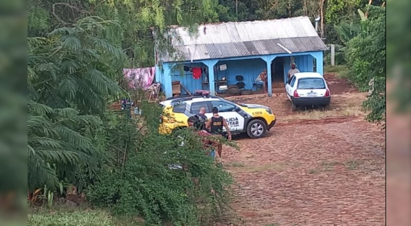 Homem mata esposa e sogra a tiros antes de cometer suicídio