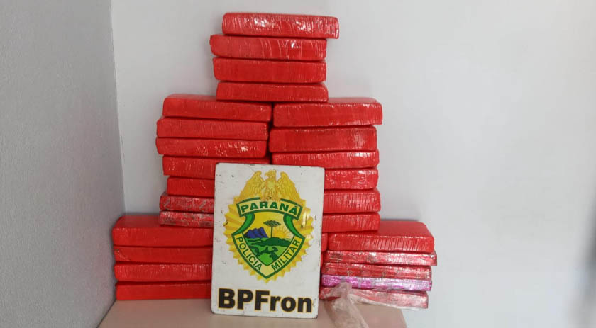 BPFRON apreende adolescente que levava quase 21kg de maconha em ônibus interestadual