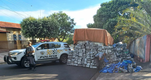 Motorista de Francisco Beltrão é preso transportando mais de 3,5 toneladas de drogas