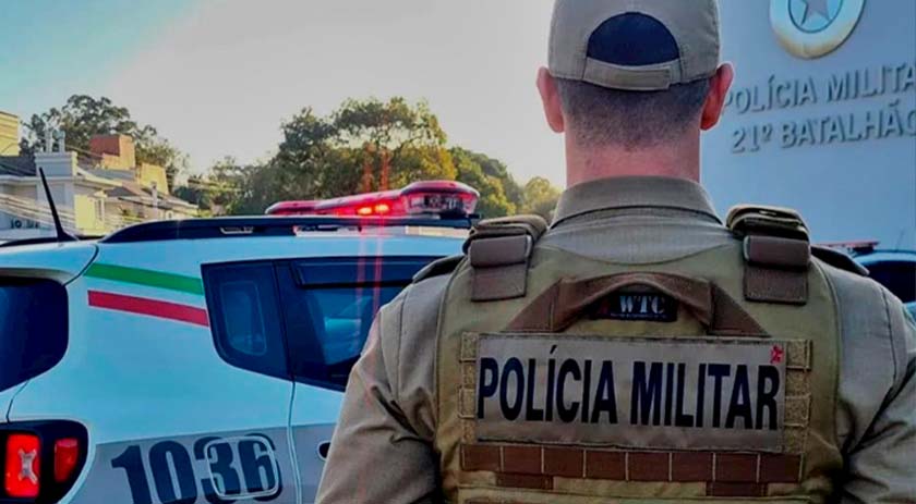 Mulher finge pedir pizza e denuncia violência doméstica em SC
