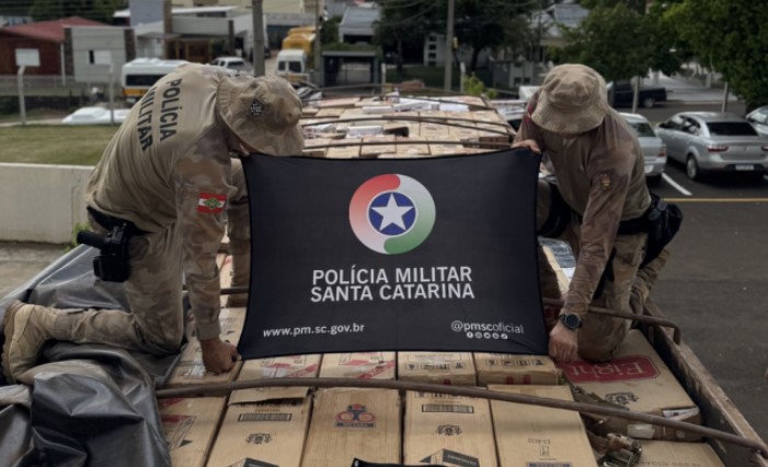 Polícia apreende cerca de 180 mil maços de cigarros e 7 mil garrafas de vinho
