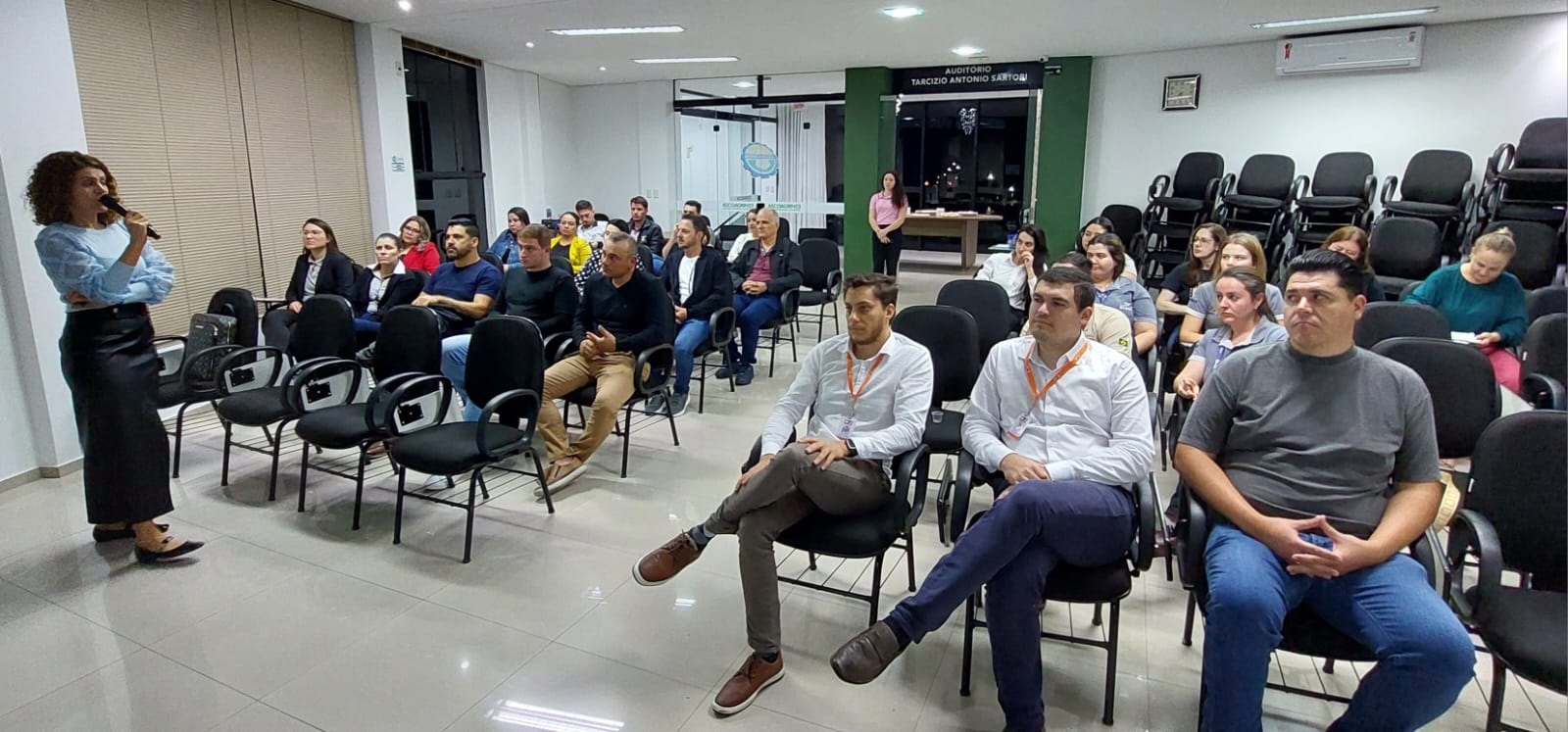 ASCOAGRIN E P.A. realizam palestra:” Como as emoções afetam sua empresa”