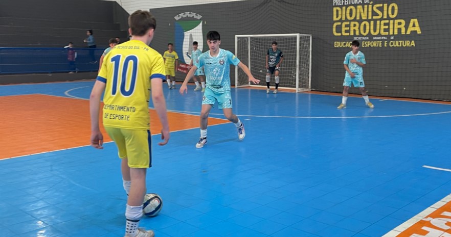 Aula grátis e desconto imperdível: Venha fazer parte da Escolinha Squad Futsal