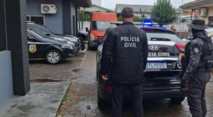Condenada por roubo é presa em Pinhalzinho na manhã desta quarta-feira (28)