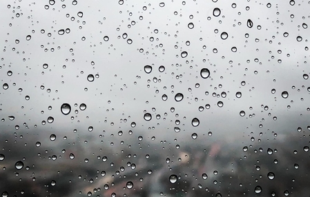 Avanço de frente fria favorece temporais e chuva intensa para SC
