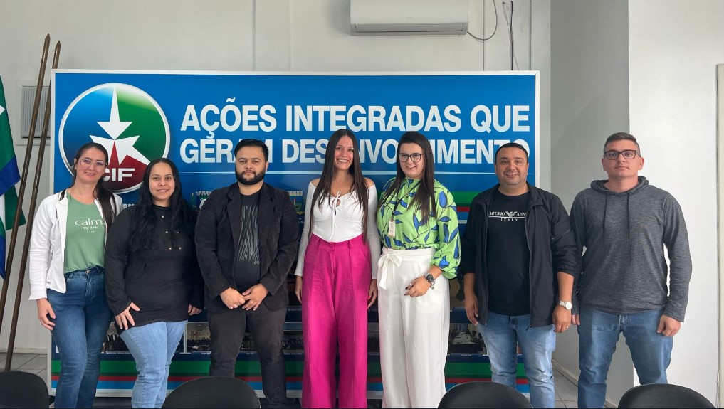 Reunião para definir ações para o 18 de Maio – Dia Nacional de Combate ao Abuso e à Exploração Sexual de Crianças e Adolescentes
