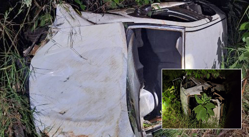 Saída de pista seguida de capotamento deixa dois feridos na BR-163