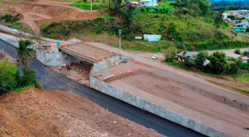 Corte de mais de R$ 500 milhões no orçamento ameaça 5 obras de rodovias federais
