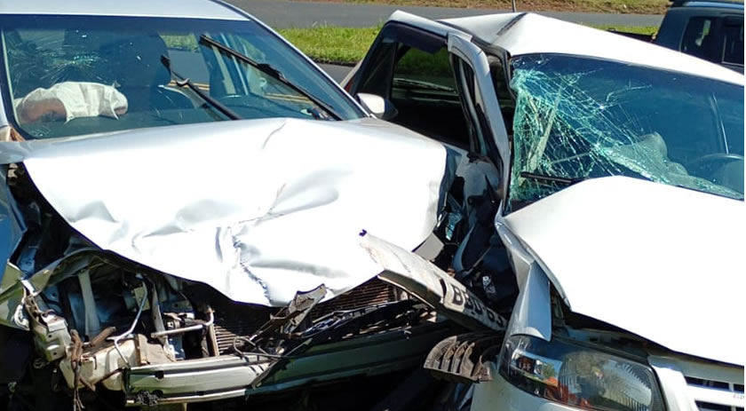 Casal de idosos morre após colisão entre dois carros na PR-281