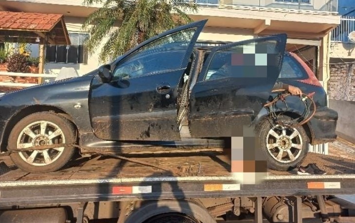 Motorista é detido com documentação falsificada