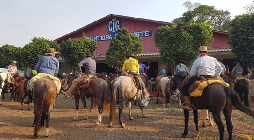 Cavalgada da Integração chega em Guaraciaba