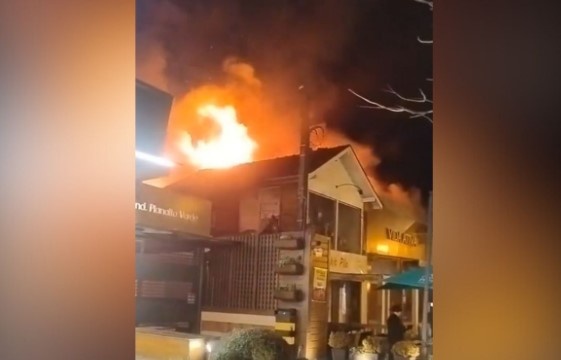 Incêndio destrói lojas na principal avenida de Gramado