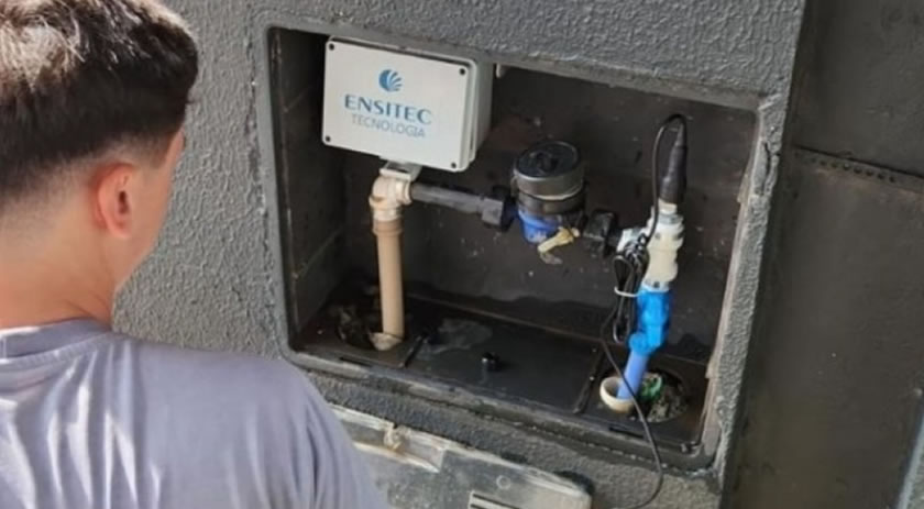 Sensores que denunciam vazamentos de água vão chegar a 80 cidades de SC, diz Casan