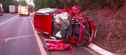 Motociclista morre em colisão frontal com carro na BR-282