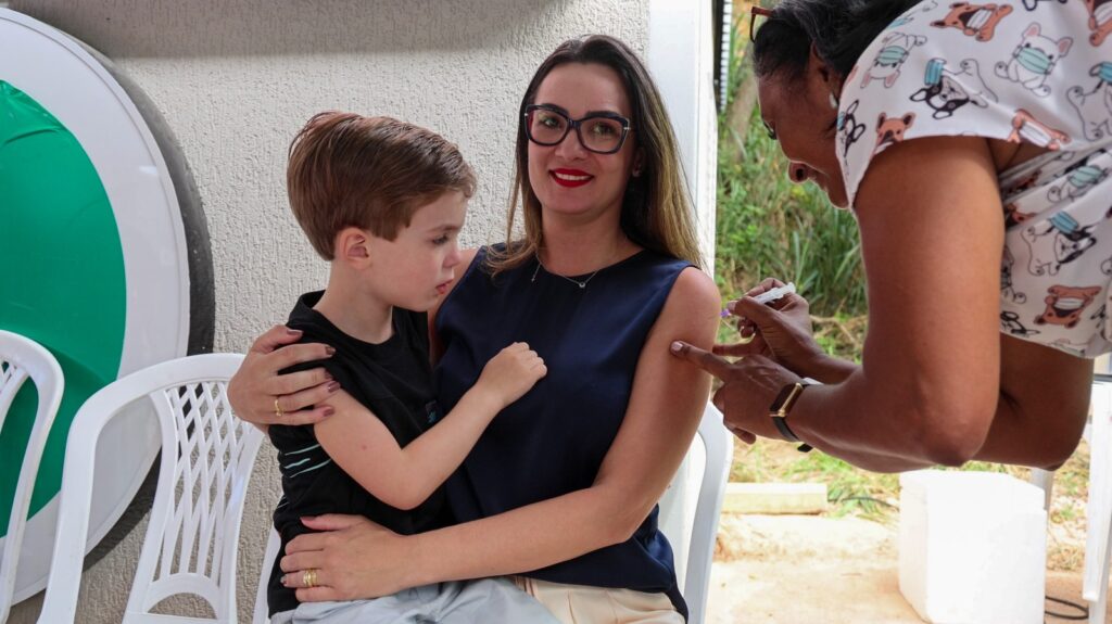 Santa Catarina se mobiliza para Dia D de vacinação contra a gripe neste sábado e amplia para toda a população