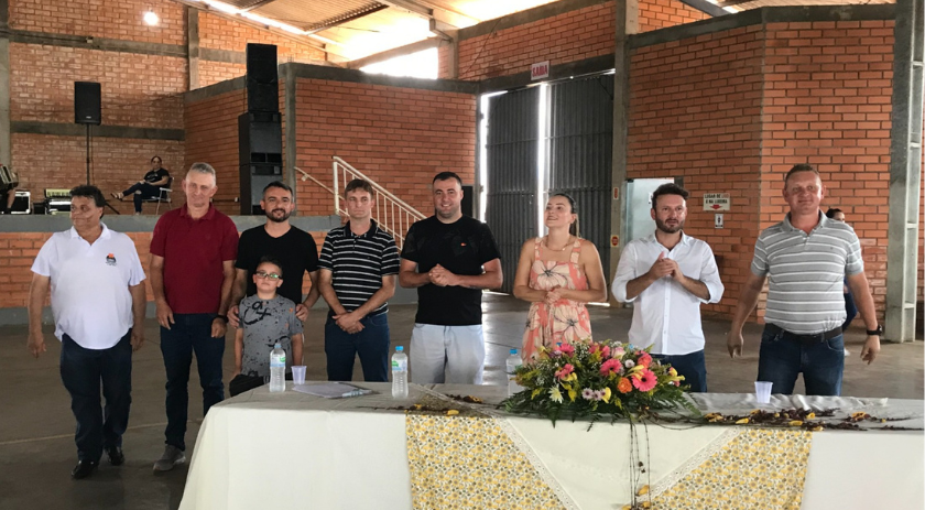 Administração realiza festa de encerramento para grupo de idosos