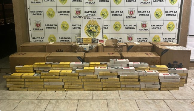 Polícia Militar apreende carga com 675 pacotes de cigarros contrabandeados