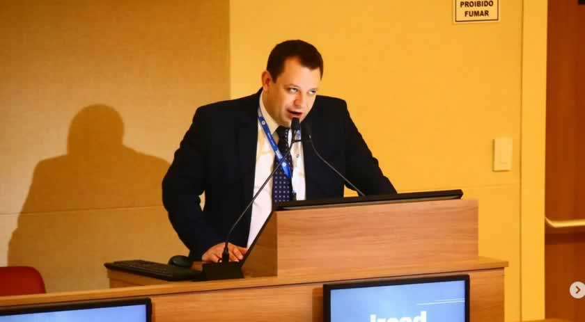 Cirurgião do hospital regional ministra palestra em congresso europeu de cirurgia oncológica