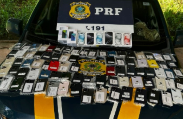 PRF apreende objetos avaliados em cerca de 500 mil reais na BR-282