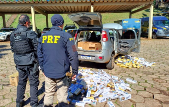 Duas argentinas são presas por contrabando de cigarros ns BR-282