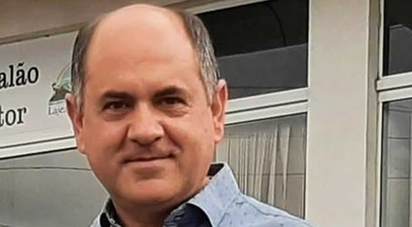 Prefeito de cidade do RS é morto a tiros dentro do gabinete