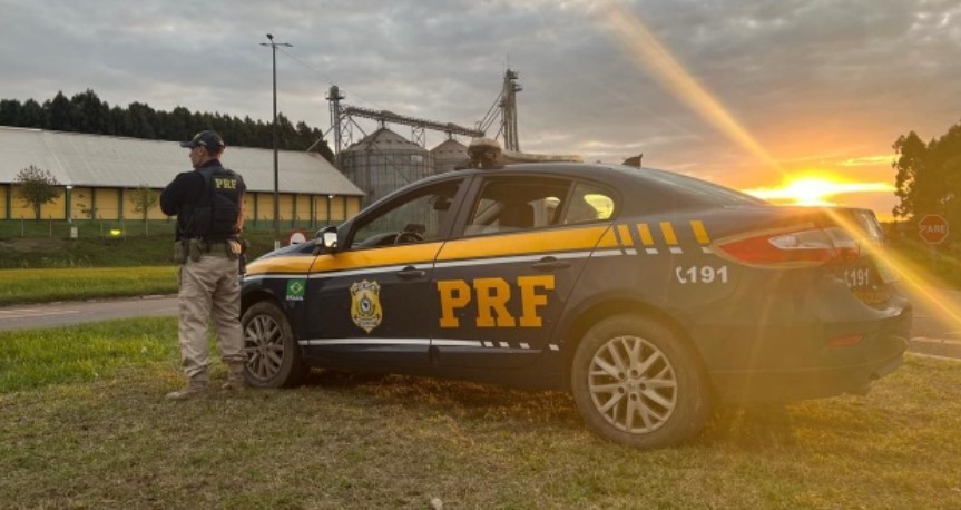 Polícia Rodoviária Federal apreende 20 kg de maconha na BR-163
