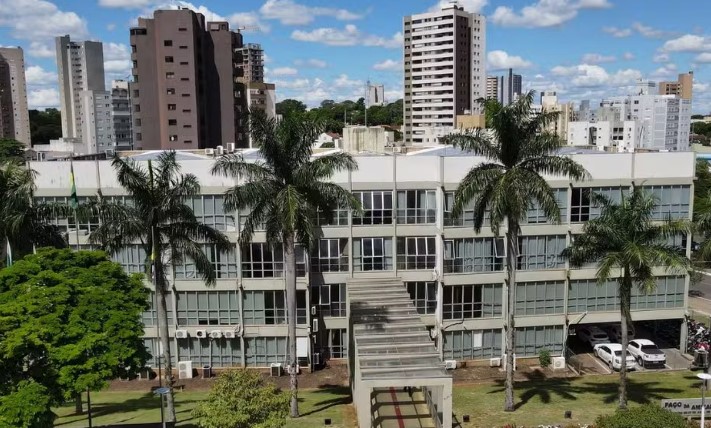Justiça condena prefeitura por falhas em atendimento a paciente que morreu de Covid-19