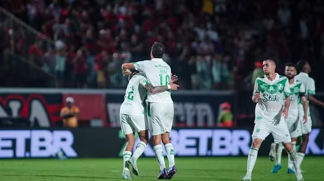 Juventude reage no fim e busca empate com o Vitória