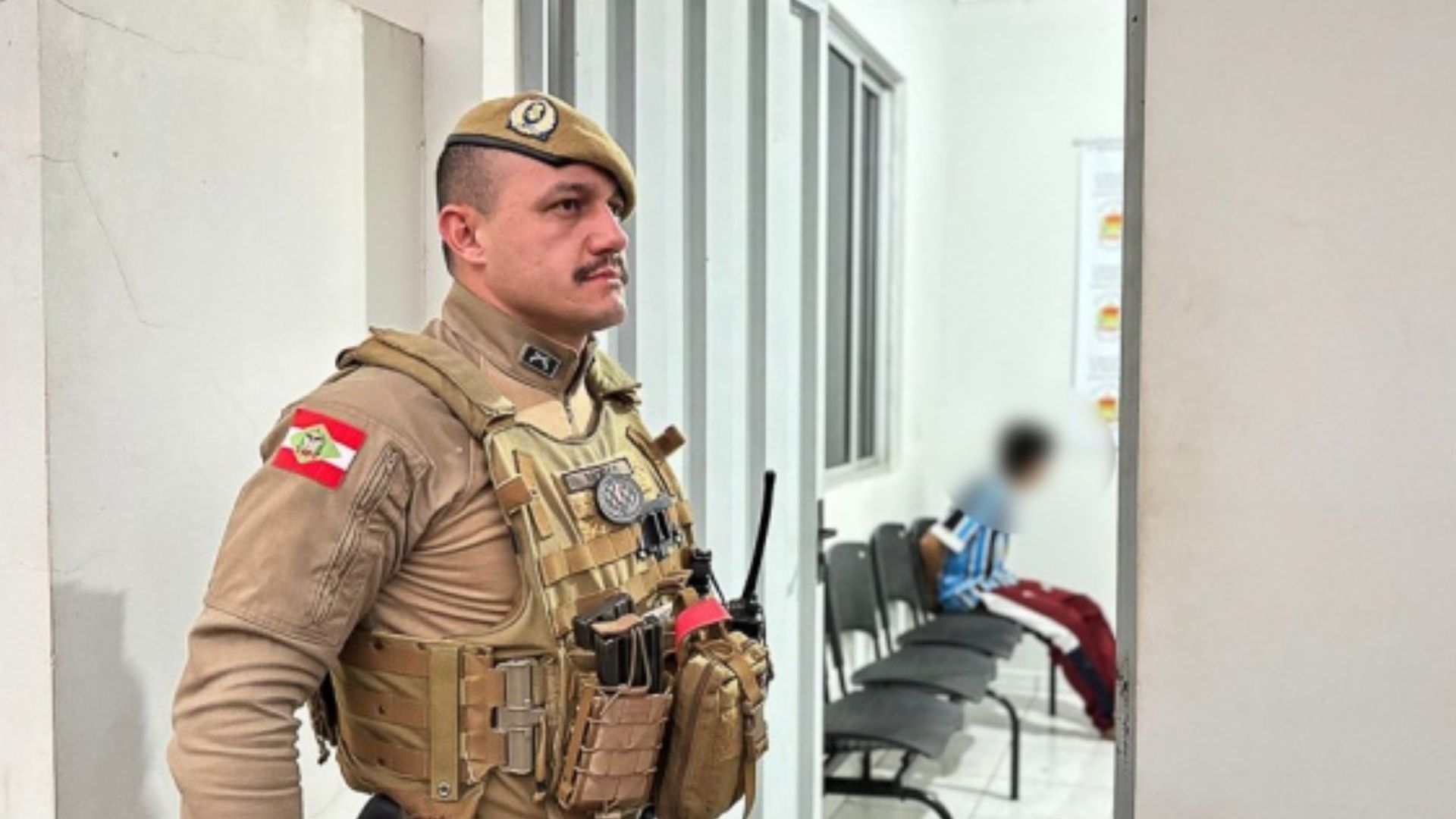 Polícia Militar recupera veículo furtado e prende suspeito