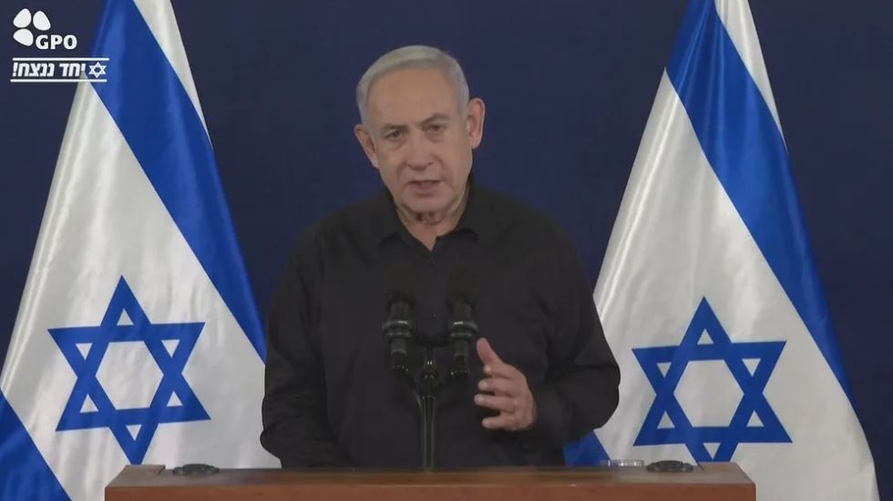 Netanyahu diz que país está se preparando para uma invasão por terra