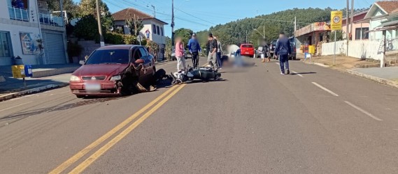 Motociclista fica gravemente ferido em acidente