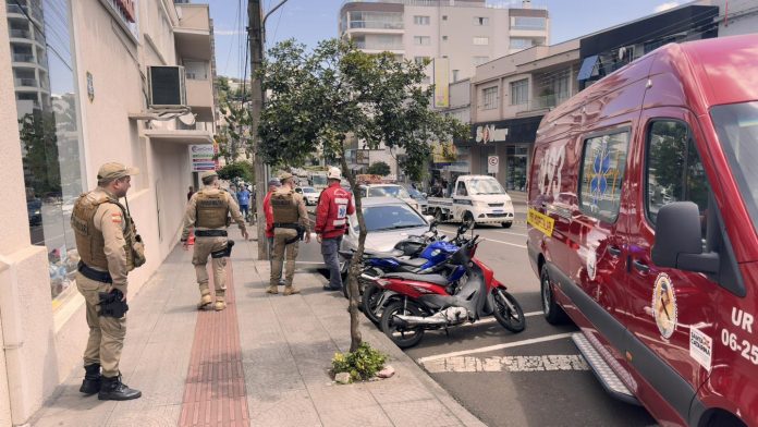 Homem é encontrado sem vida dentro de veículo no Oeste de Santa Catarina