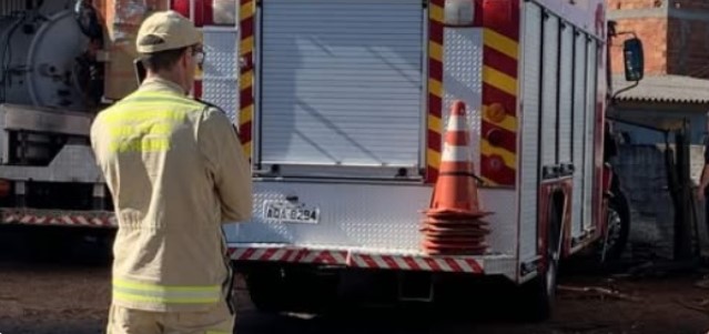Mecânico morre enquanto consertava caminhão do Corpo de Bombeiros