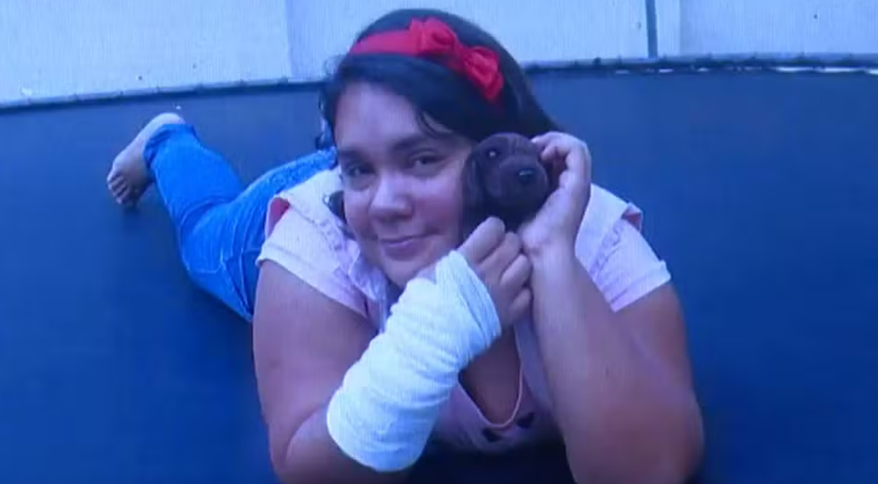 Mulher é condenada após fingir ter 12 anos e enganar família em Joinville