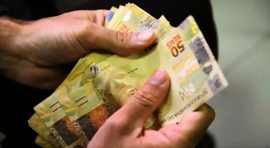 PIS/Pasep 2025: pagamento do abono salarial para nascidos em maio e junho