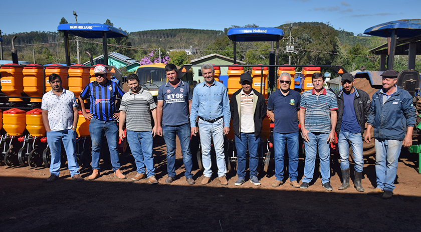Município recebe equipamentos agrícolas para reforçar patrulhas rurais