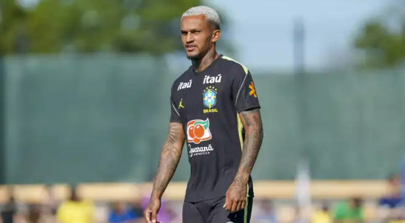 Wesley é cortado da Seleção Brasileira por lesão em amistoso