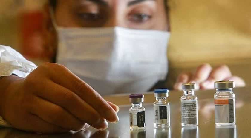 Vacinação de adolescentes já começou em sete capitais do Brasil