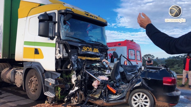 Acidente na BR-282 deixa uma pessoa morta