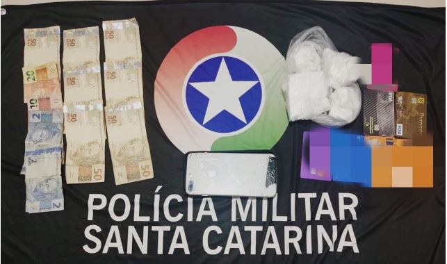 Polícia Militar prende duas pessoas pelo crime de Tráfico de Drogas, em Iporã do Oeste