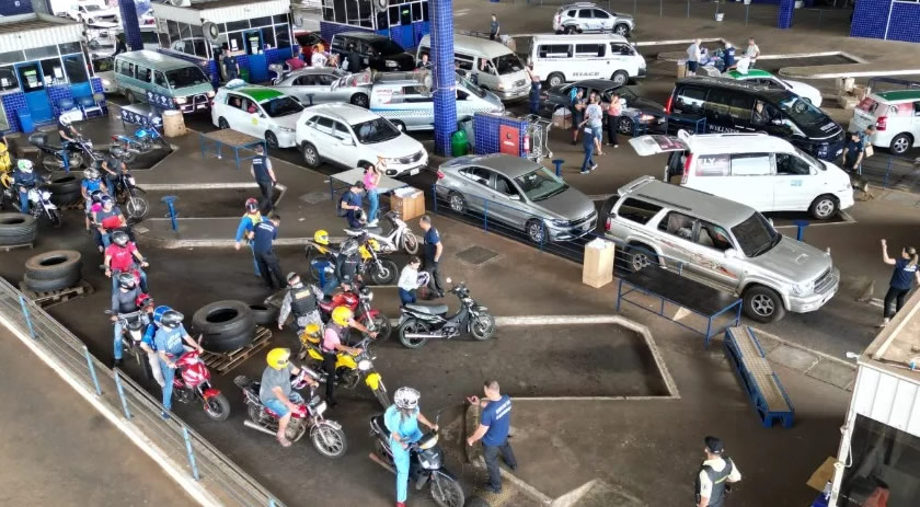 683 volumes de mercadorias descaminhadas são apreendidas na Ponte da Amizade