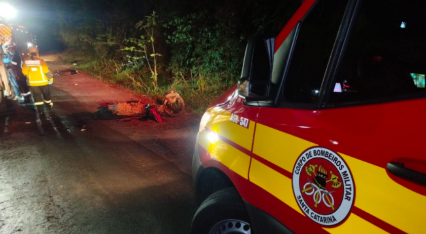 Acidente na BR-282 mata motociclista de 38 anos