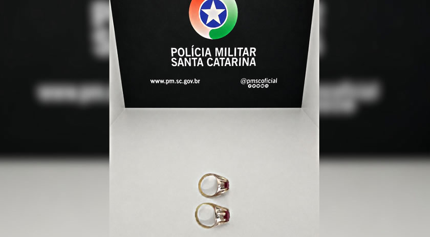 Homem é preso por suspeita de vender bijuterias como ouro em Ipumirim