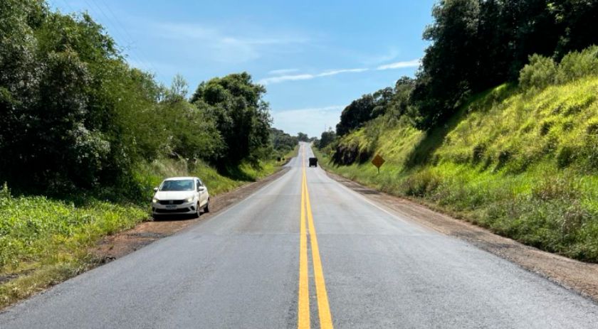 DER/PR conclui melhorias em pavimento de rodovia de Guarapuava