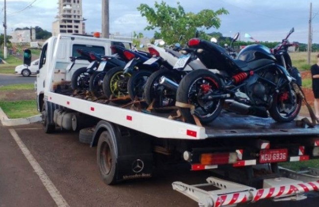 Operação em Chapecó recolhe mais de 20 motocicletas com descarga adulterada