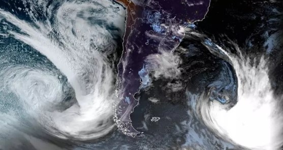 Primavera em SC promete ‘pico máster’ do El Niño, calorão, ciclone e muita chuva