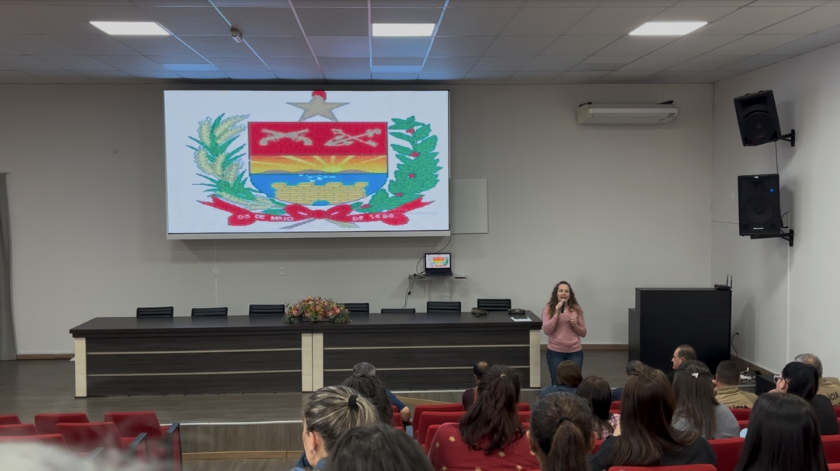 Debate discute uso de veículos elétricos por adolescentes