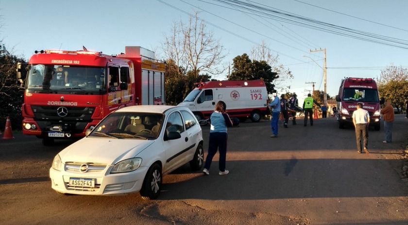 Colisão entre veículo e motocicleta deixa homem ferido no Bairro Três Fronteiras